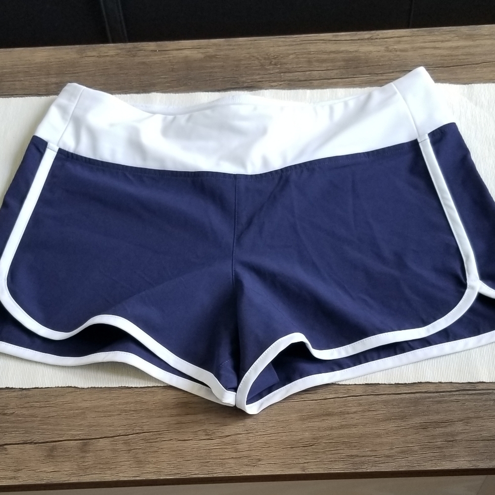 Tommy Bahamas - Shorts - Size S